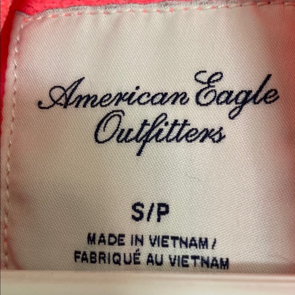 American Eagle Outfitters Y2K Hot Pink Pullover - Picture 2 of 3